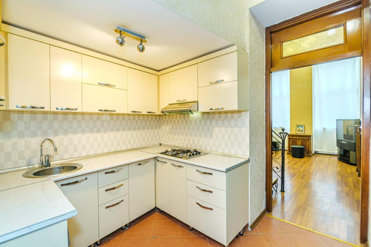 Nizami Street 2 Room Luxe House バクー エクステリア 写真