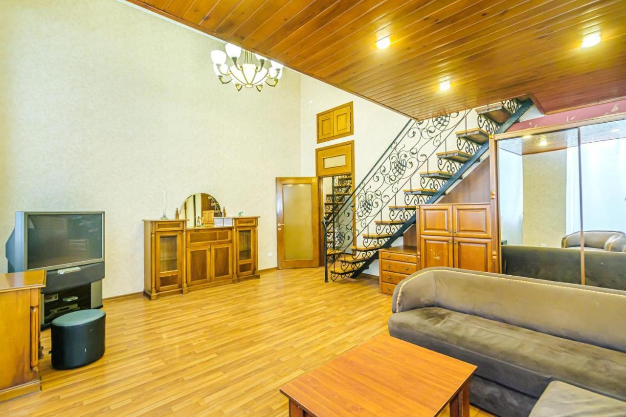 Nizami Street 2 Room Luxe House バクー エクステリア 写真