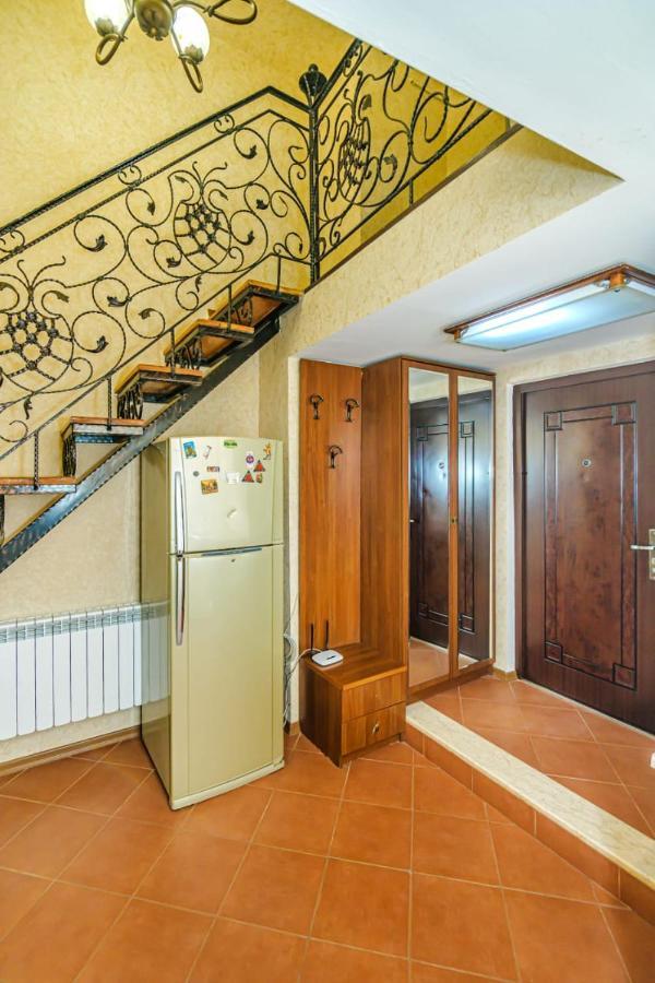Nizami Street 2 Room Luxe House バクー エクステリア 写真